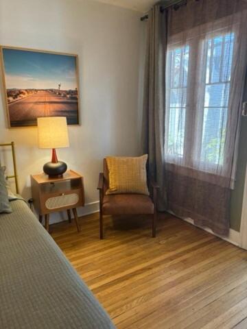 Cozy In Hollywood! Apartment